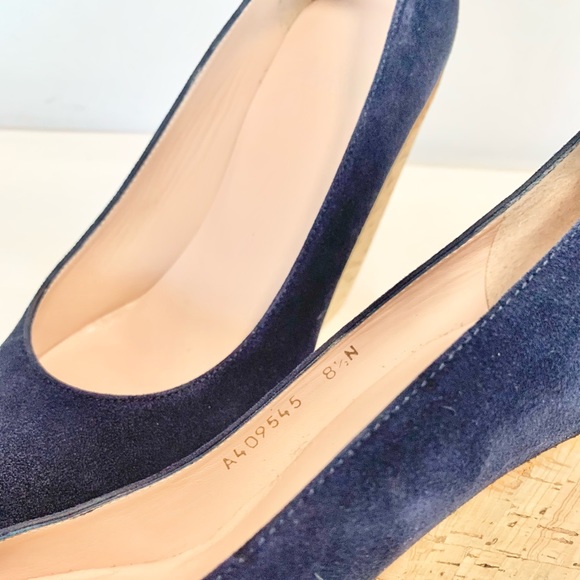 Stuart WeitzmanShoes